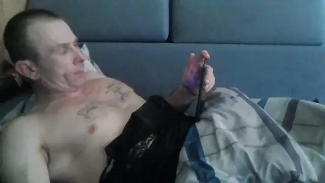 chceciedalsiebie online show from April 19, 2026, 12:26 pm