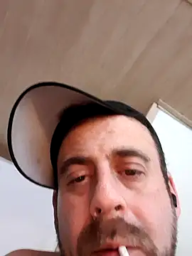 AquaMenn online show from November 18, 2025, 1:33 am