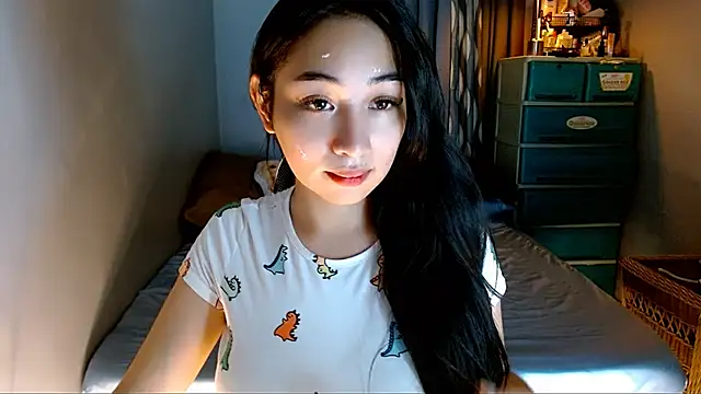 SweetLilly 18 online show from January 14, 2026, 2:39 am