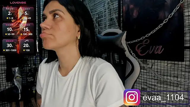 EVA BDSM online show from November 21, 2025, 9:46 pm