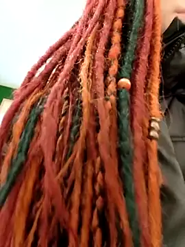 Frost foxy online show from October 7, 2025, 2:09 am