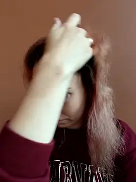 Frost foxy online show from October 8, 2025, 2:31 am