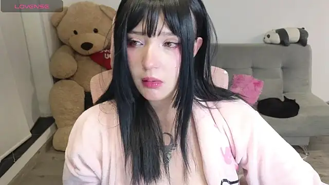 Snapshot of KuroChan420 chatting on July 16, 2026, 3:12 am KuroChan420 online show from July 16, 2026, 3:12 am