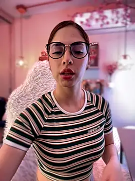 Zoe Bae online show from October 9, 2025, 9:46 pm