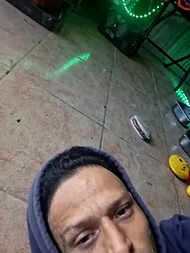 Toycockhot online show from October 25, 2025, 2:46 pm