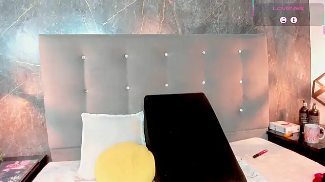 SexxyPamela online show from March 14, 2026, 8:09 am