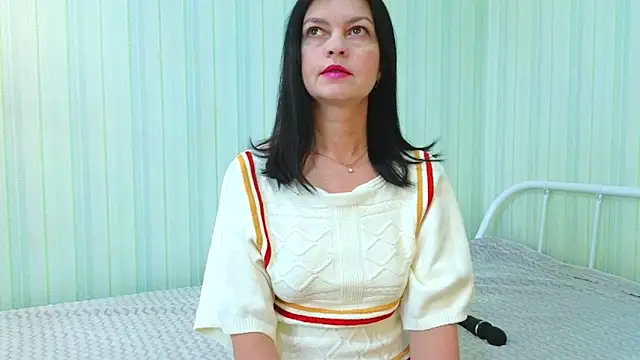  Lily  online show from February 6, 2026, 8:51 am