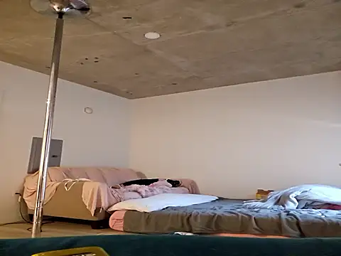 NikiFm online show from November 14, 2025, 8:18 pm