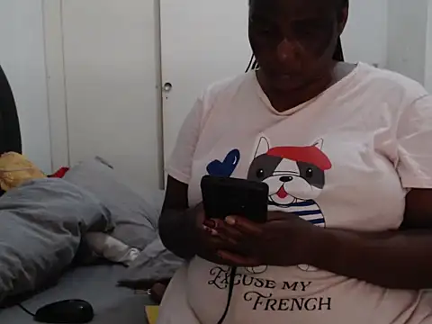 BigButtGodess online show from April 16, 2026, 4:57 am