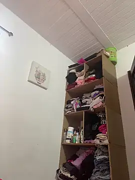 AlondraDiossa03 online show from April 6, 2026, 3:13 pm