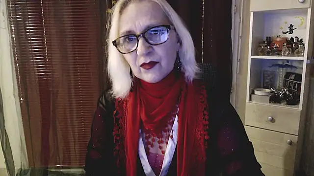 Snapshot of Ala-N-Dala chatting on January 7, 2025, 11:24 pm Ala-N-Dala online show from January 7, 2025, 11:24 pm