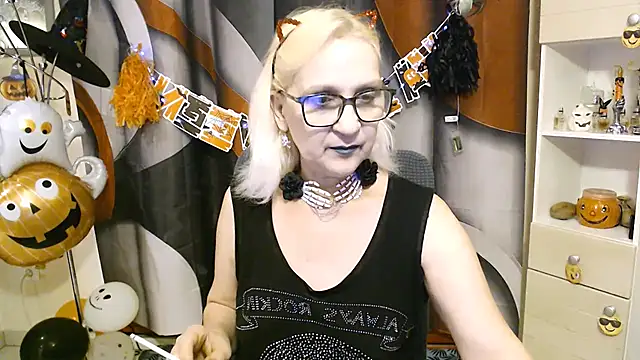 Snapshot of Ala-N-Dala chatting on October 30, 2025, 7:43 am Ala-N-Dala online show from October 30, 2025, 7:43 am