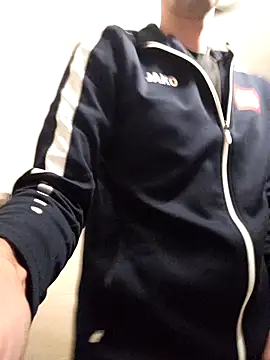 Geiler-boy313 online show from December 29, 2024, 3:46 pm