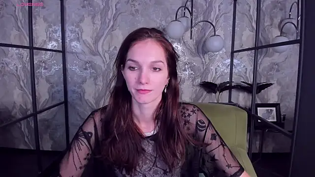 MirandaGlow online show from February 7, 2025, 8:55 am