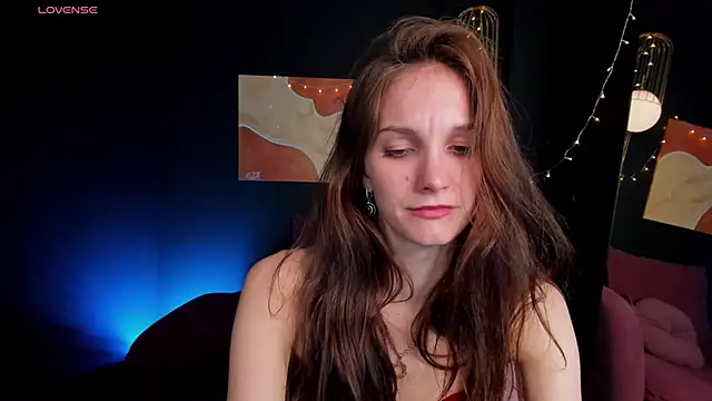 MirandaGlow online show from March 6, 2025, 11:58 am