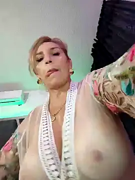 Snapshot of Lossexycacha chatting on January 17, 2025, 10:55 am Lossexycacha online show from January 17, 2025, 10:55 am