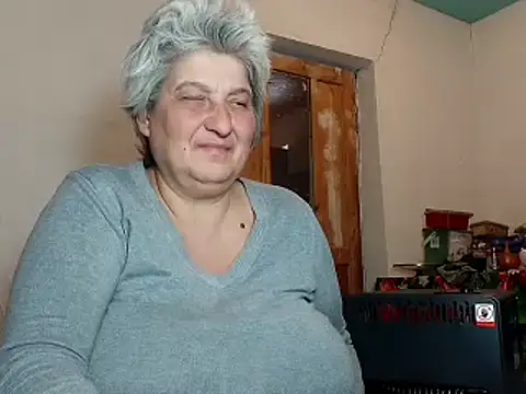 Snapshot of ExquisiteMature chatting on February 18, 2025, 9:43 am ExquisiteMature online show from February 18, 2025, 9:43 am