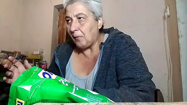 Snapshot of ExquisiteMature chatting on September 26, 2025, 9:35 am ExquisiteMature online show from September 26, 2025, 9:35 am