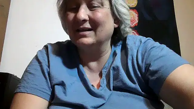ExquisiteMature online show from April 18, 2026, 6:34 pm