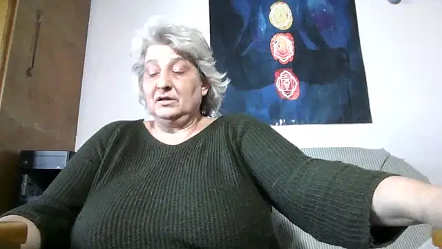ExquisiteMature online show from April 26, 2026, 4:04 pm