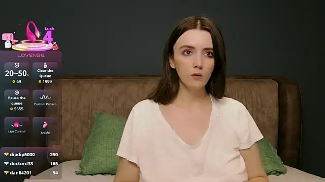 IamMolly online show from April 9, 2026, 6:19 am