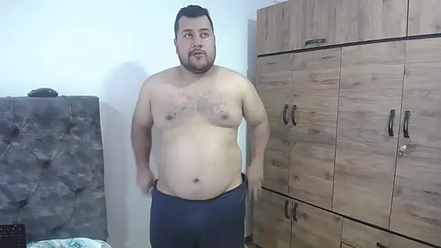 Snapshot of santi_hothot chatting on September 10, 2025, 7:03 pm santi hothot online show from September 10, 2025, 7:03 pm