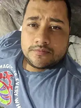 Snapshot of santi_hothot chatting on October 3, 2025, 1:13 am santi hothot online show from October 3, 2025, 1:13 am