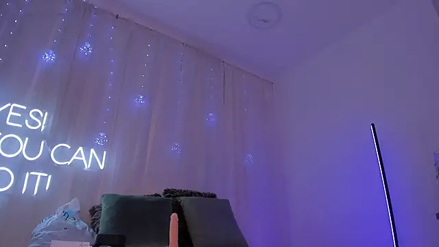 carolgaita online show from February 1, 2025, 5:26 pm