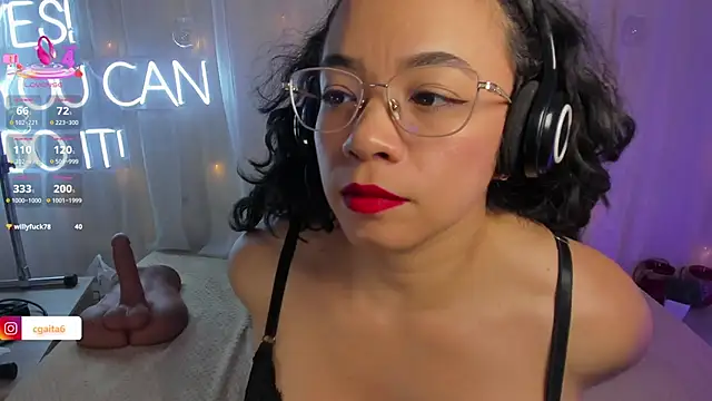 carolgaita online show from March 12, 2025, 2:34 pm