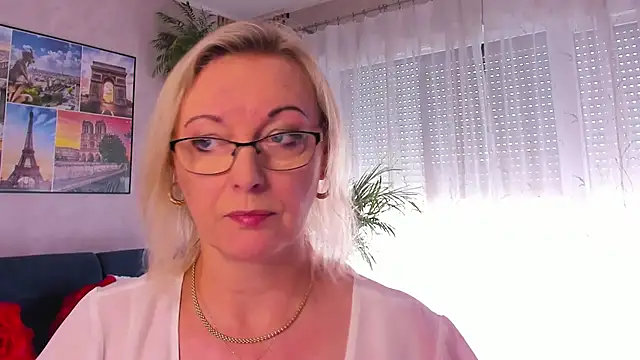 Snapshot of vanessa_chat chatting on June 4, 2026, 1:17 pm vanessa chat online show from June 4, 2026, 1:17 pm
