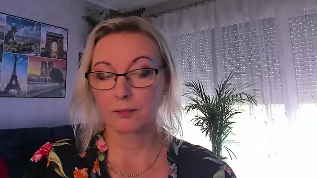 Snapshot of vanessa_chat chatting on July 19, 2026, 1:15 pm vanessa chat online show from July 19, 2026, 1:15 pm