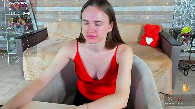 Snapshot of SusanSmit chatting on February 13, 2026, 7:54 pm SusanSmit online show from February 13, 2026, 7:54 pm