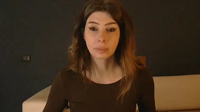 WhiteQueen888 online show from March 19, 2026, 6:17 am