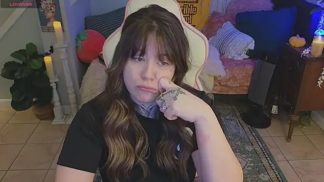 Snapshot of allieberrybb chatting on November 17, 2025, 3:07 pm allieberrybb online show from November 17, 2025, 3:07 pm