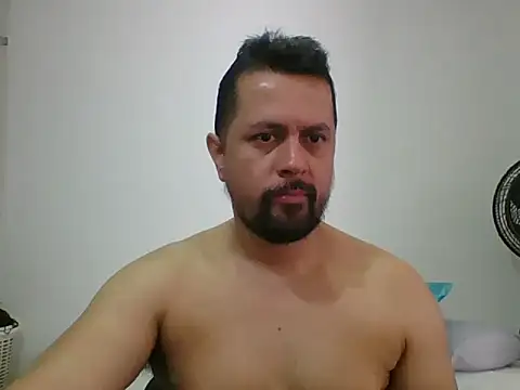 TRIISTAN KING10 online show from February 10, 2026, 2:54 pm