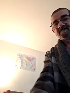 Snapshot of silvio-aus-luzern-CH chatting on January 31, 2025, 8:22 am silvio-aus-luzern-CH online show from January 31, 2025, 8:22 am