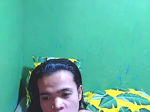 Paula Jordan online show from October 10, 2025, 8:08 pm