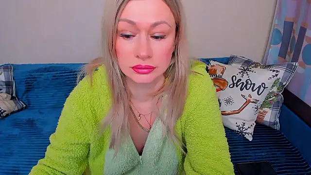 EllenMoore online show from February 26, 2026, 3:27 am