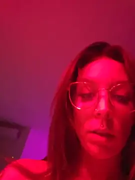LilyOrion online show from May 16, 2026, 12:07 am