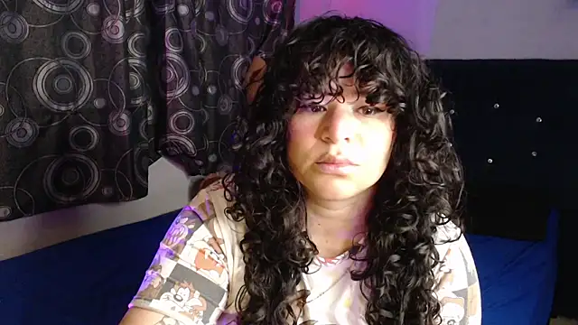 ANGELIQUE KLANE online show from April 13, 2026, 5:07 pm