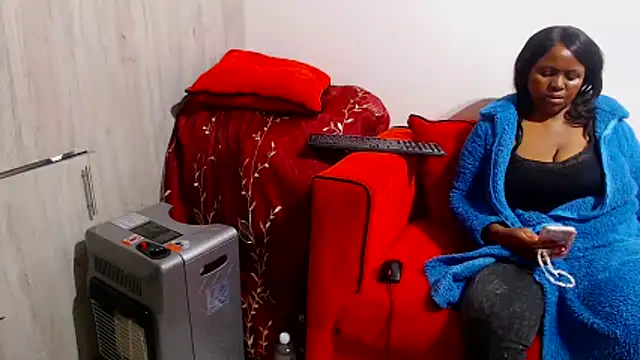 BootyliciousAssxxx online show from November 10, 2025, 4:39 pm