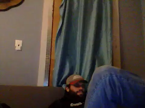 Snapshot of Bwc4u2Ride chatting on October 24, 2025, 8:22 am Bwc4u2Ride online show from October 24, 2025, 8:22 am