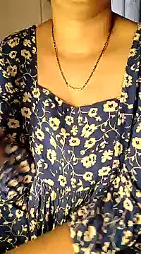 Snapshot of MumbaiMaskGirl chatting on December 14, 2024, 11:29 am MumbaiMaskGirl online show from December 14, 2024, 11:29 am