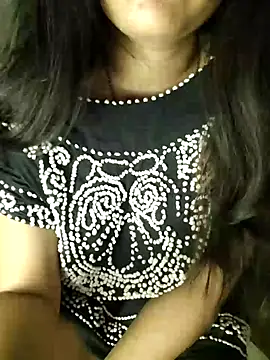 Snapshot of MumbaiMaskGirl chatting on December 17, 2024, 1:50 am MumbaiMaskGirl online show from December 17, 2024, 1:50 am