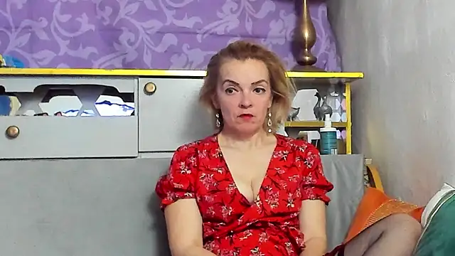 KateConner online show from April 9, 2026, 8:14 pm