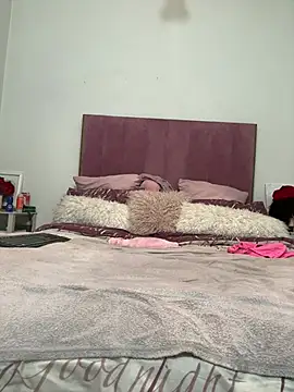 Bootyliciouse21X online show from June 9, 2026, 12:50 pm