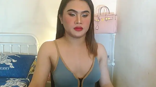 Snapshot of JustineBIGCUM chatting on March 10, 2025, 8:26 am JustineBIGCUM online show from March 10, 2025, 8:26 am