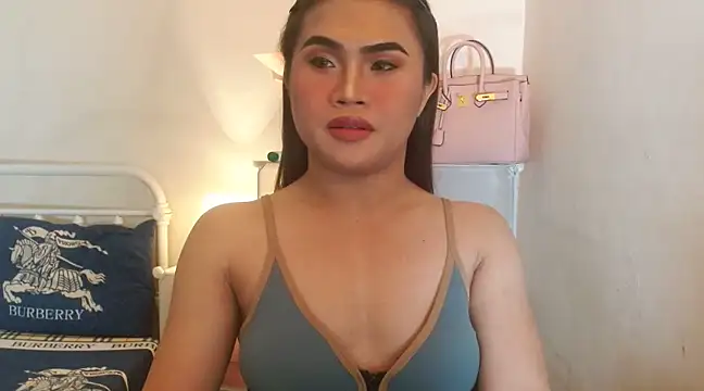 Snapshot of JustineBIGCUM chatting on March 16, 2025, 8:43 am JustineBIGCUM online show from March 16, 2025, 8:43 am