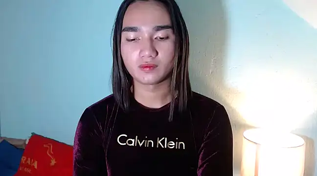 Snapshot of CasandraDiaz chatting on December 18, 2024, 10:24 pm CasandraDiaz online show from December 18, 2024, 10:24 pm
