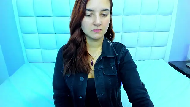 teresasroom  online show from February 11, 2026, 2:11 pm